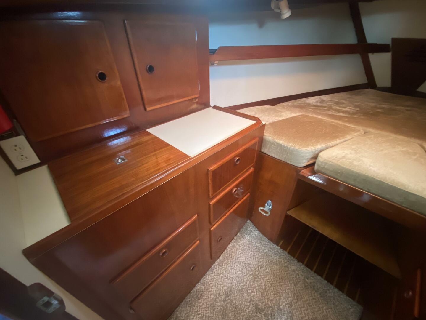 Slide: The Image of Pearson 424 1981 - 5373771