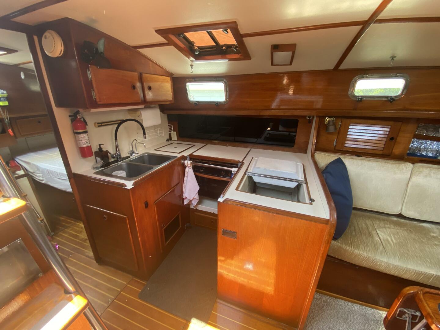 Slide: The Image of Pearson 424 1981 - 5373788