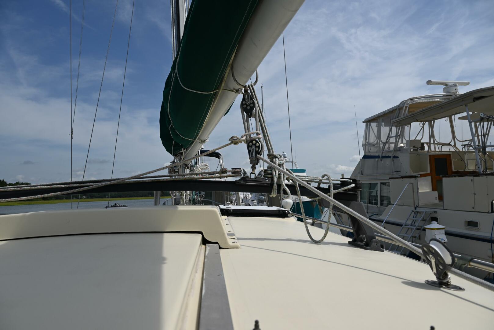 Slide: The Image of Pearson Pilothouse 365 1980 - 4536611