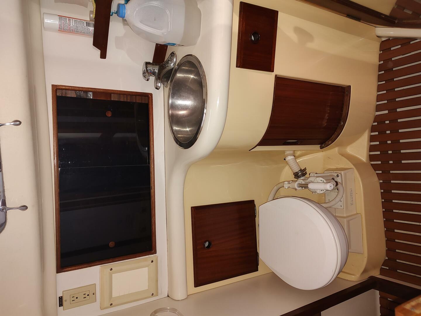 Slide: The Image of Pearson Pilothouse 365 1980 - 4561516