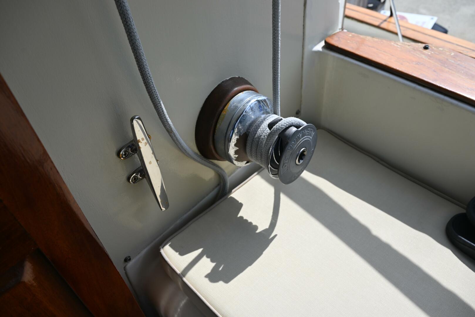 Slide: The Image of Pearson Pilothouse 365 1980 - 4536380