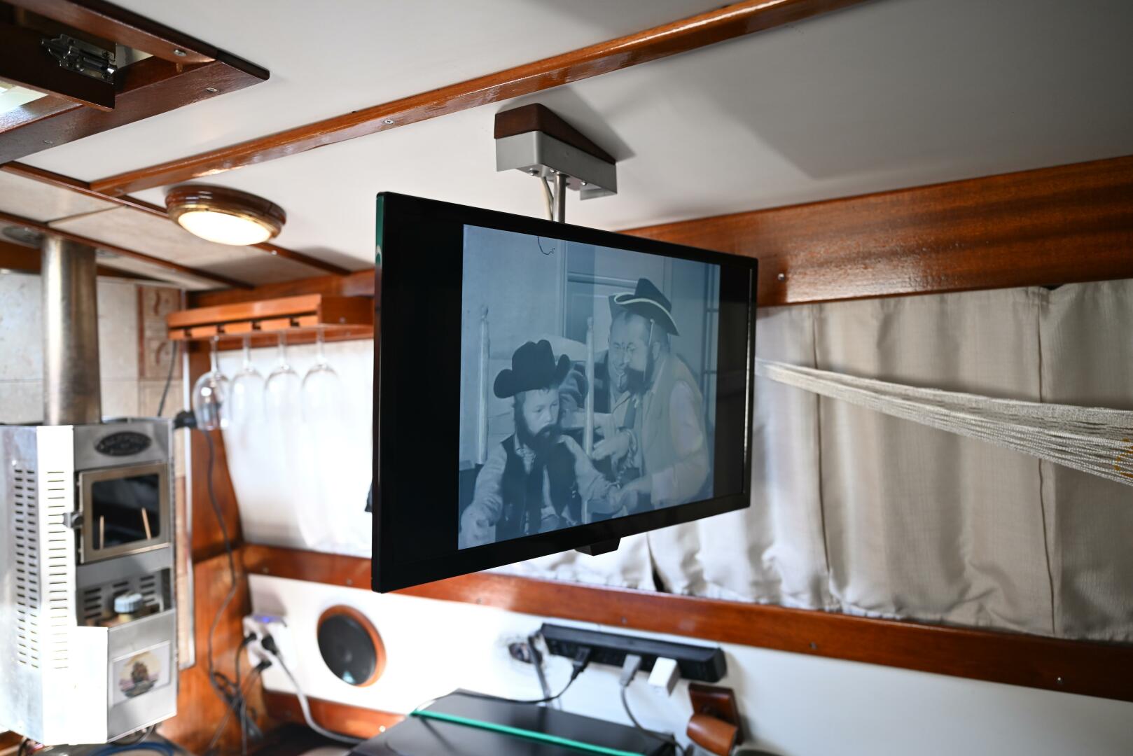 Slide: The Image of Pearson Pilothouse 365 1980 - 4536382