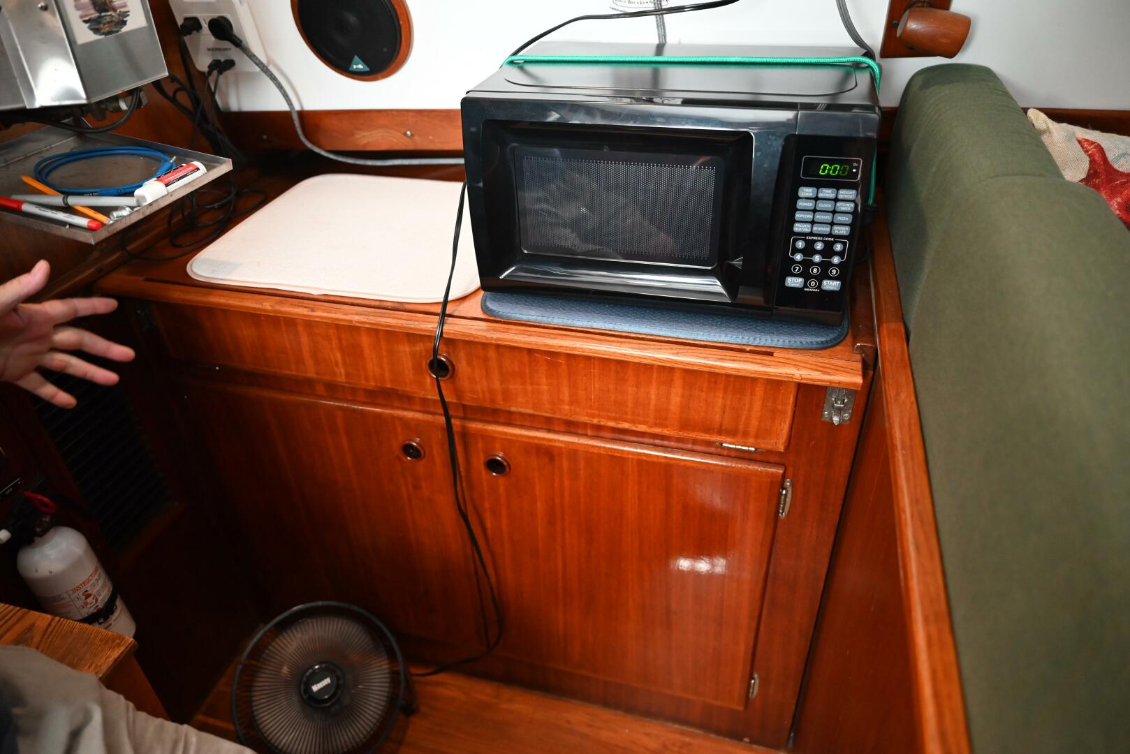 Slide: The Image of Pearson Pilothouse 365 1980 - 4536388