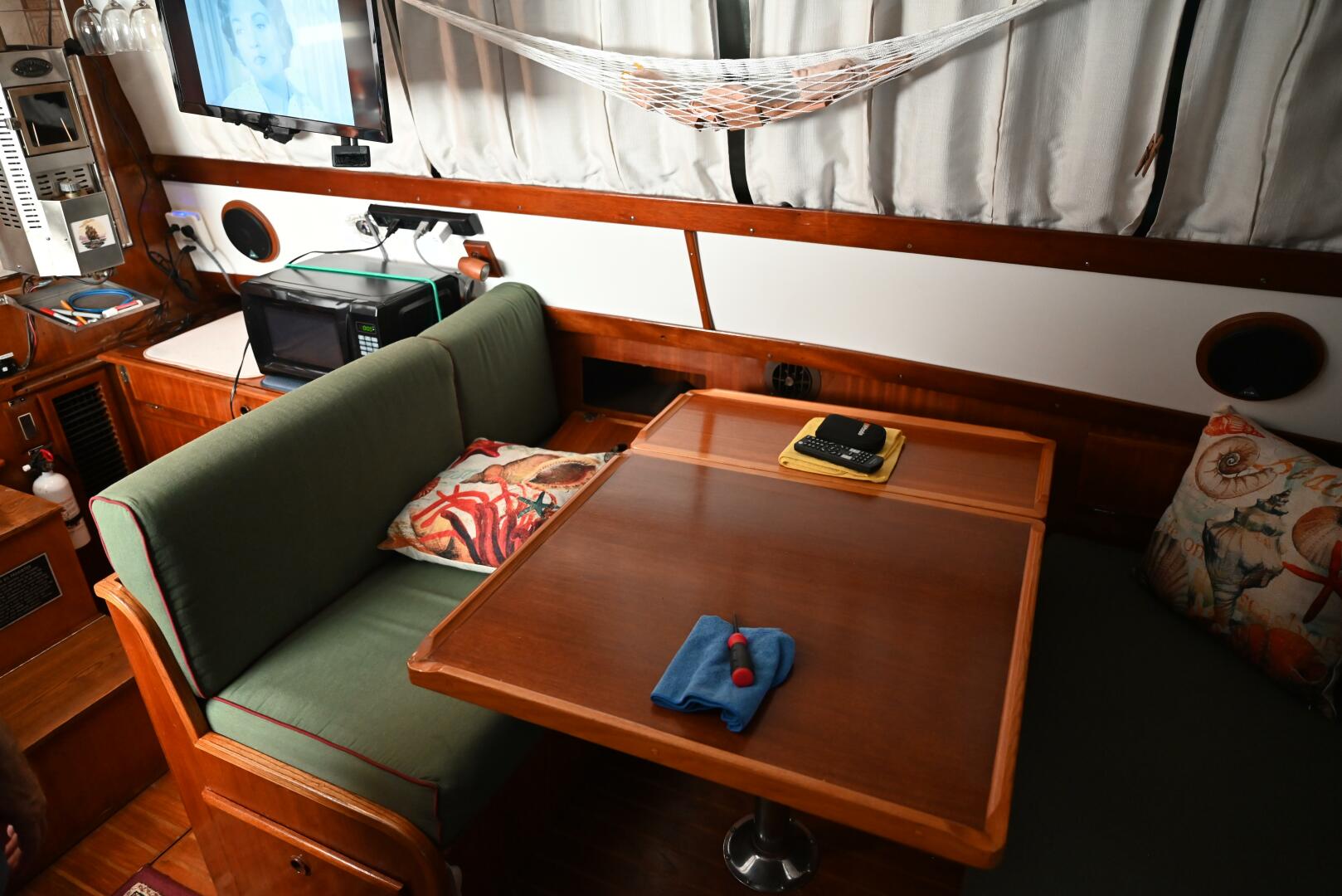 Slide: The Image of Pearson Pilothouse 365 1980 - 4536468