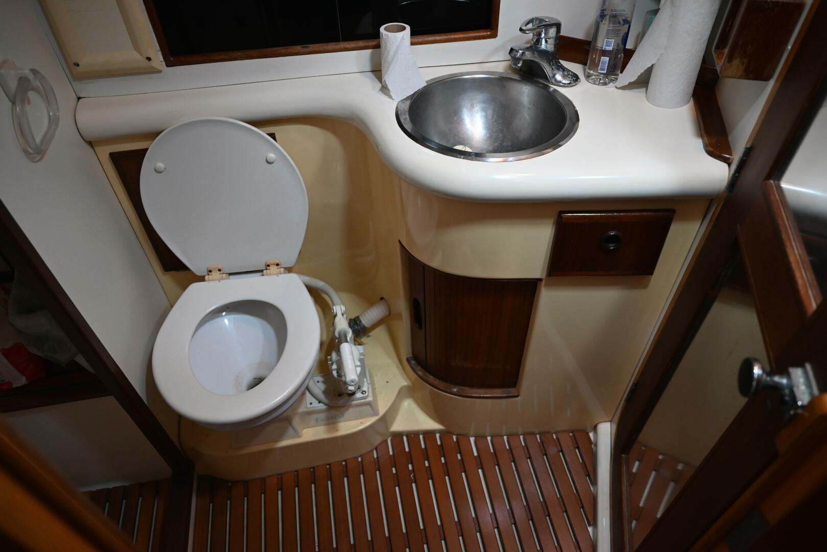 Slide: The Image of Pearson Pilothouse 365 1980 - 4536574