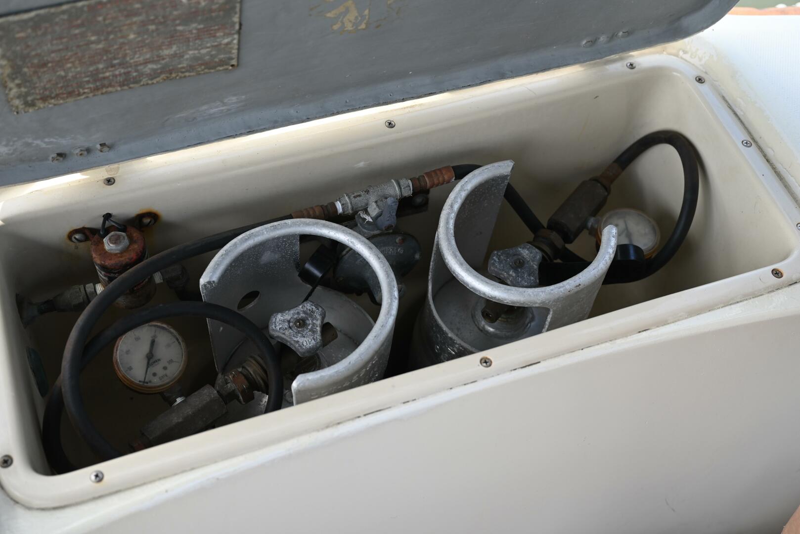 Slide: The Image of Pearson Pilothouse 365 1980 - 4536602