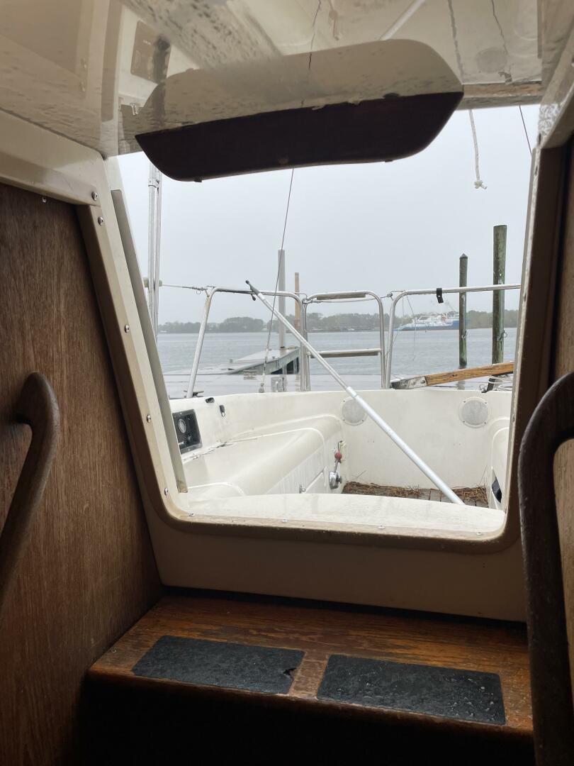 Slide: The Image of 70258502612__9768985C 1212 4621 B714 227BB5C991E3 - 5213693