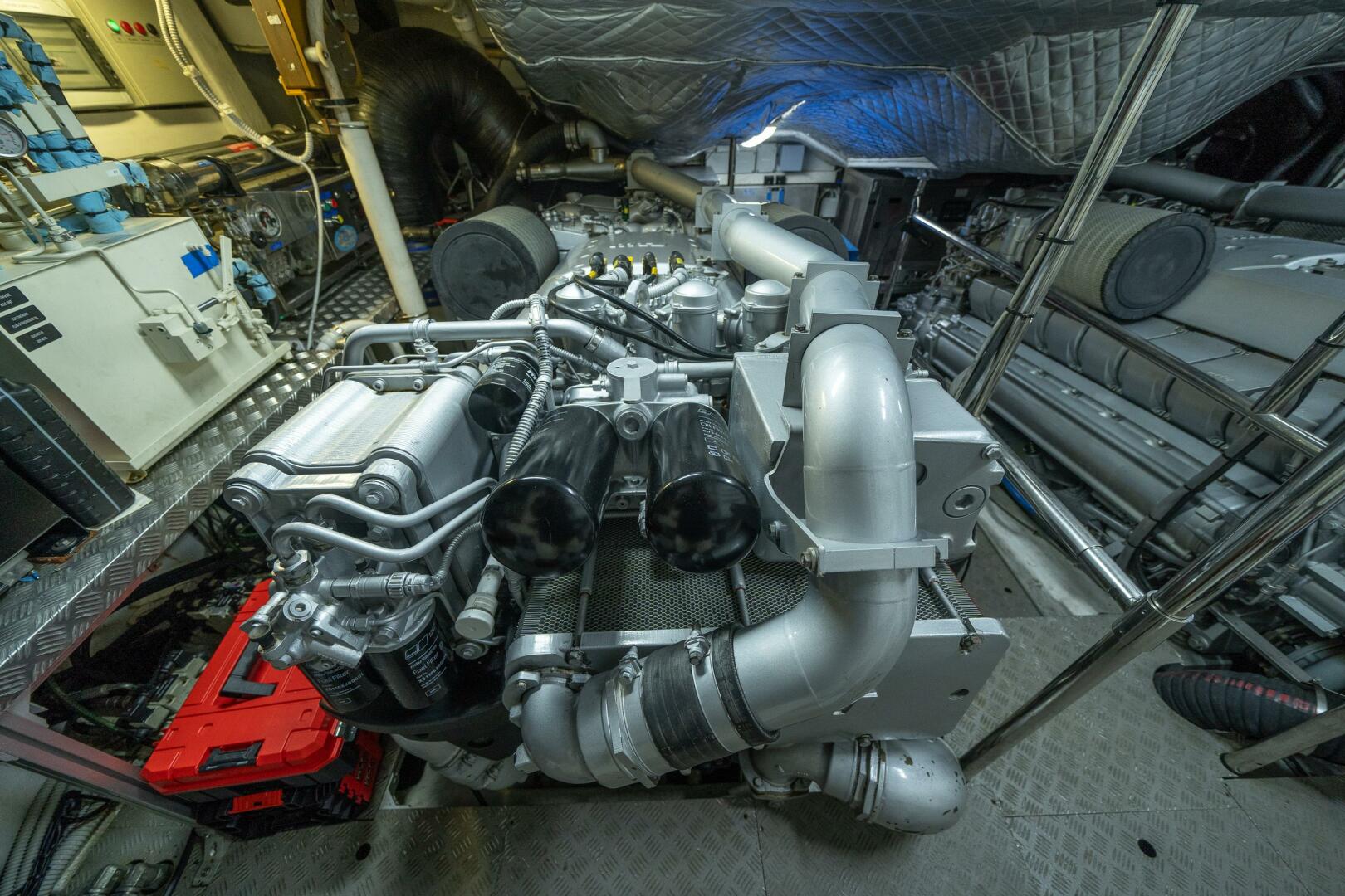 Slide: The Image of Pershing 92 2012 - 4503934