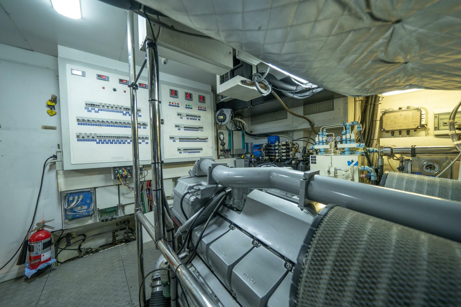 Slide: The Image of Pershing 92 2012 - 4503938