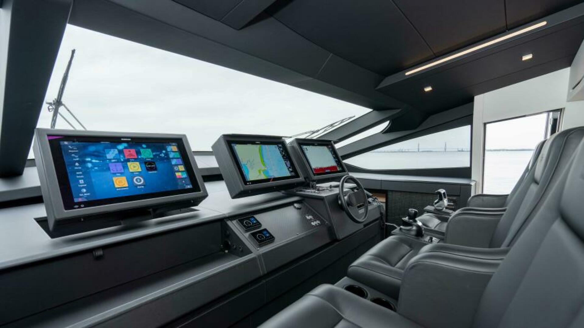 Slide: The Image of Pershing 92 2022 - 4388080