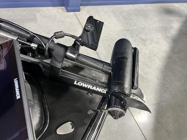 Slide: The Image of Lowrance fishfinder on 2022 Phoenix 919 Pro XP boat, featuring advanced sonar technology. - 7