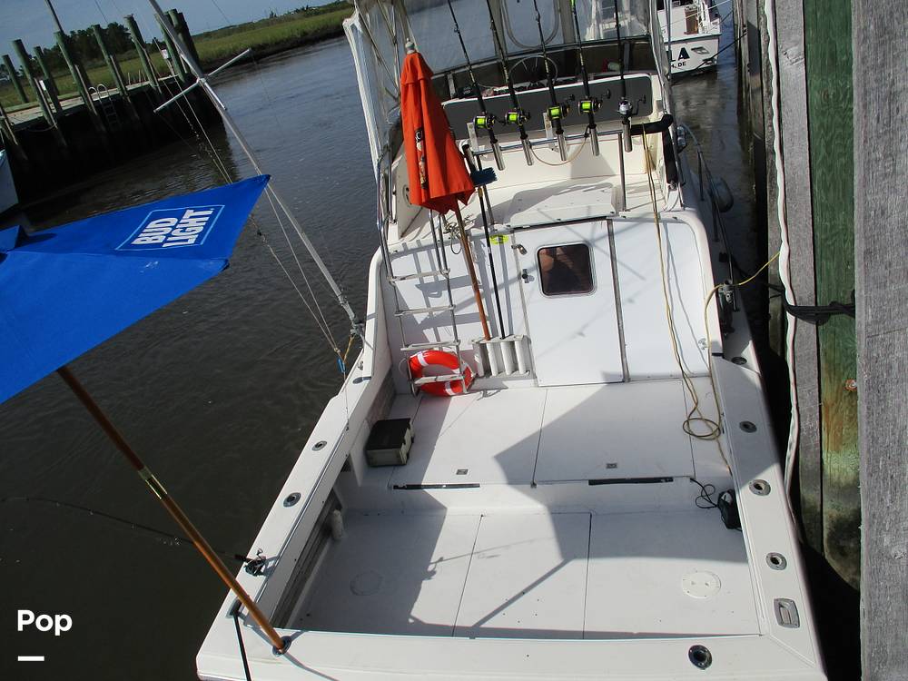 Slide: The Image of Phoenix Bass Boat 29 Flybridge Cruiser 1979 - 11251179