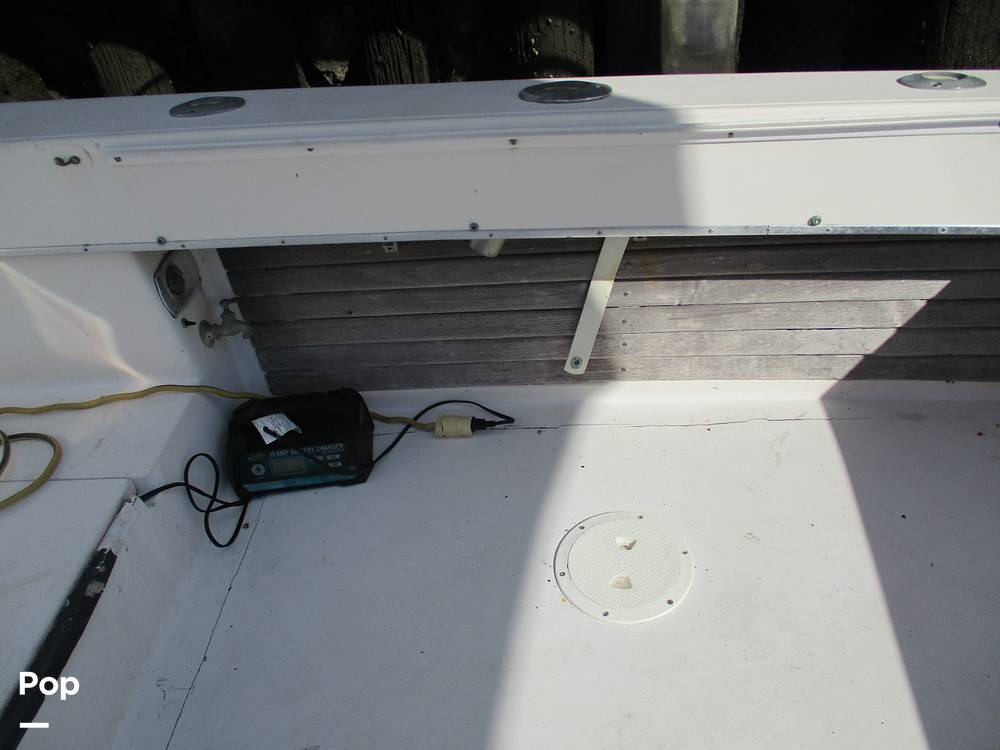 Slide: The Image of Phoenix Bass Boat 29 Flybridge Cruiser 1979 - 11251275