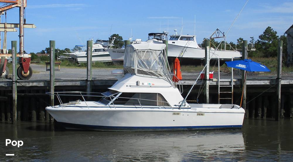 Slide: The Image of Phoenix Bass Boat 29 Flybridge Cruiser 1979 - 11251172