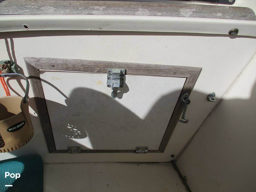 Slide: The Image of Phoenix Bass Boat 29 Flybridge Cruiser 1979 - 11251329