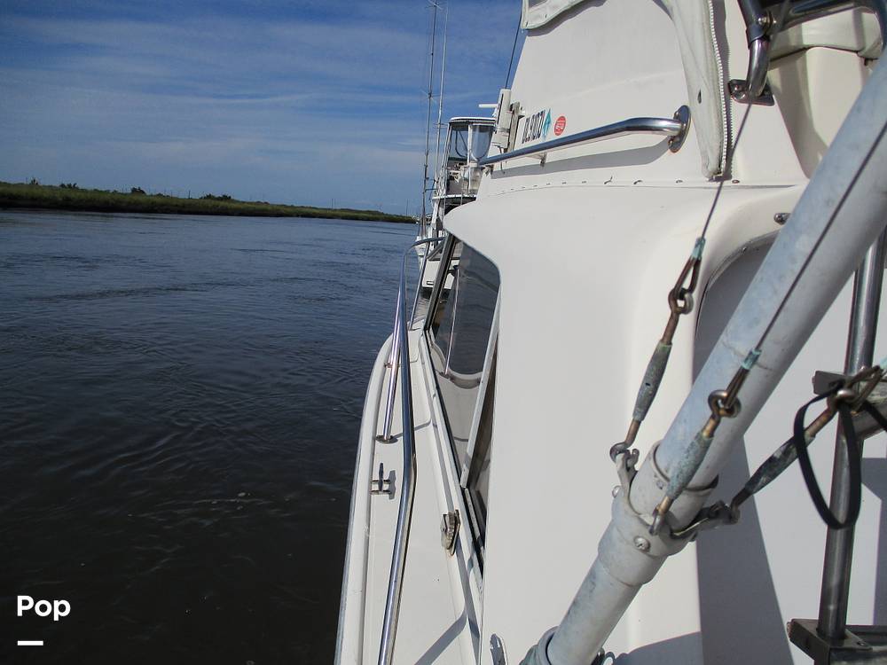 Slide: The Image of Phoenix Bass Boat 29 Flybridge Cruiser 1979 - 11251366