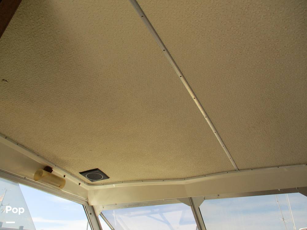 Slide: The Image of Phoenix Bass Boat 29 Flybridge Cruiser 1979 - 11251398