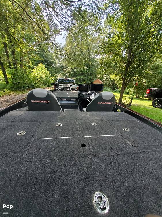 Slide: The Image of Phoenix Bass Boat 721 Pro XP 2017 - 15488817