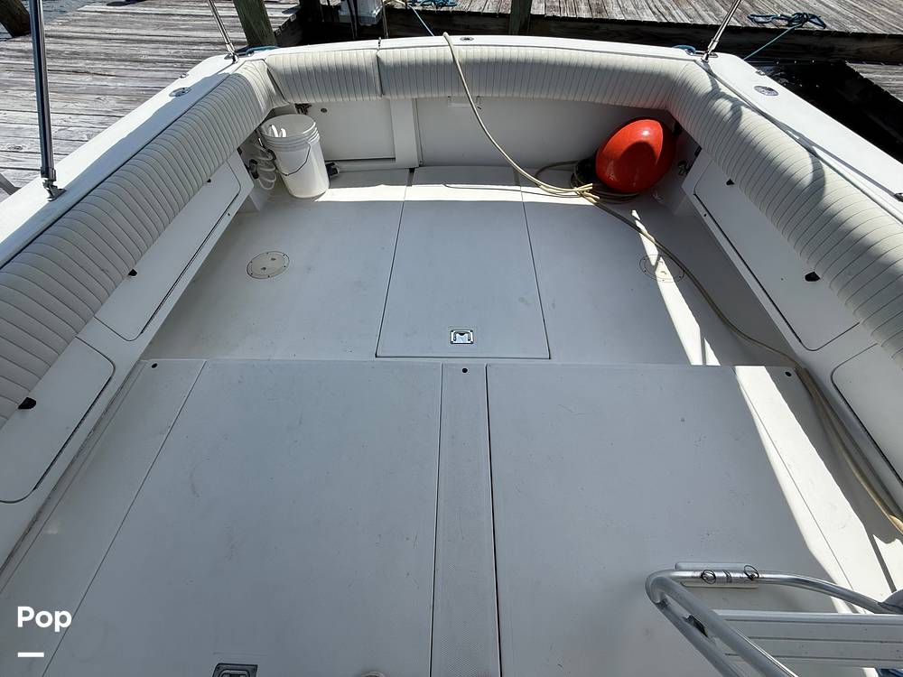 Slide: The Image of Cockpit Deck With Easy Engine & Mechanical Access - 15548254