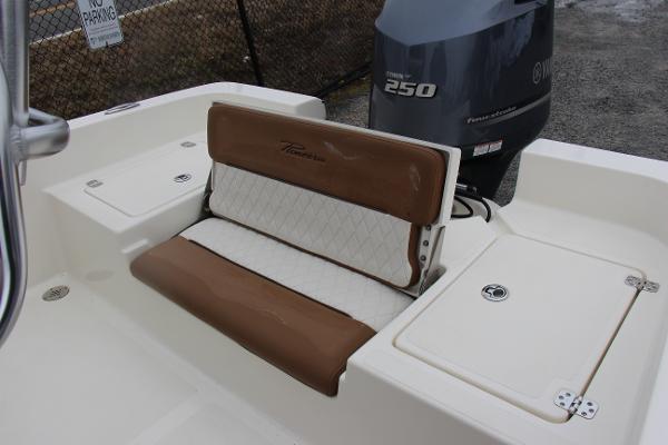 Slide: The Image of 2022 Pioneer 220 Bay Sport boat with Yamaha 250 engine and cushioned seating. - 8