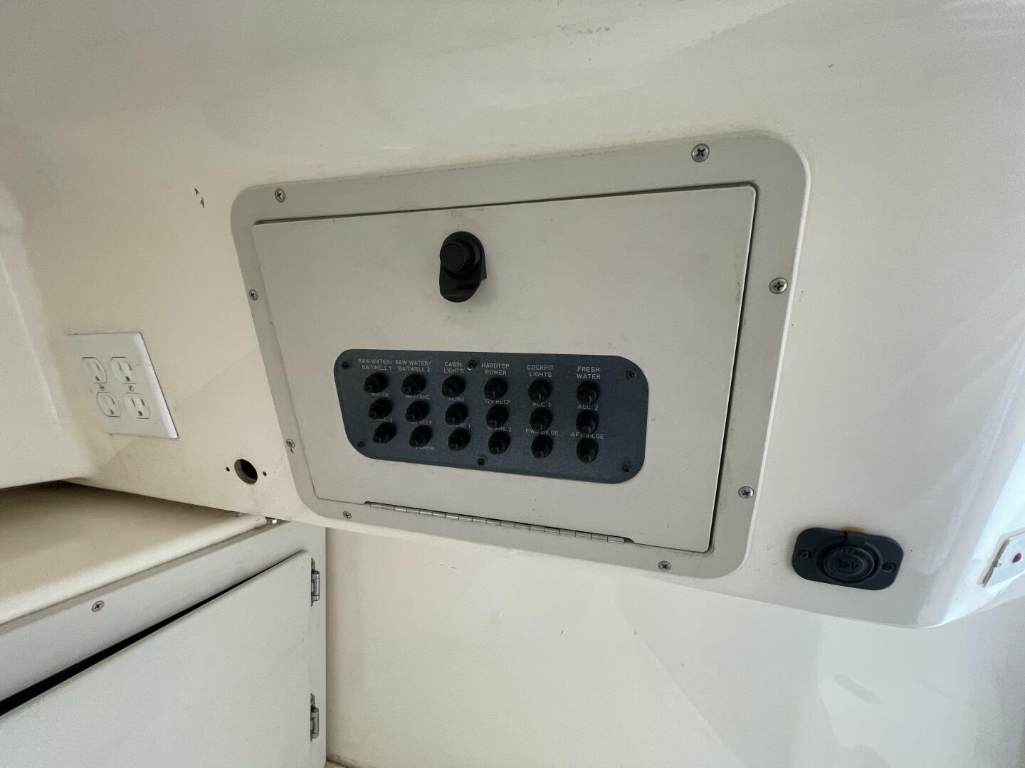 Slide: The Image of Polar 2300 Walkaround 2007 - 5459469