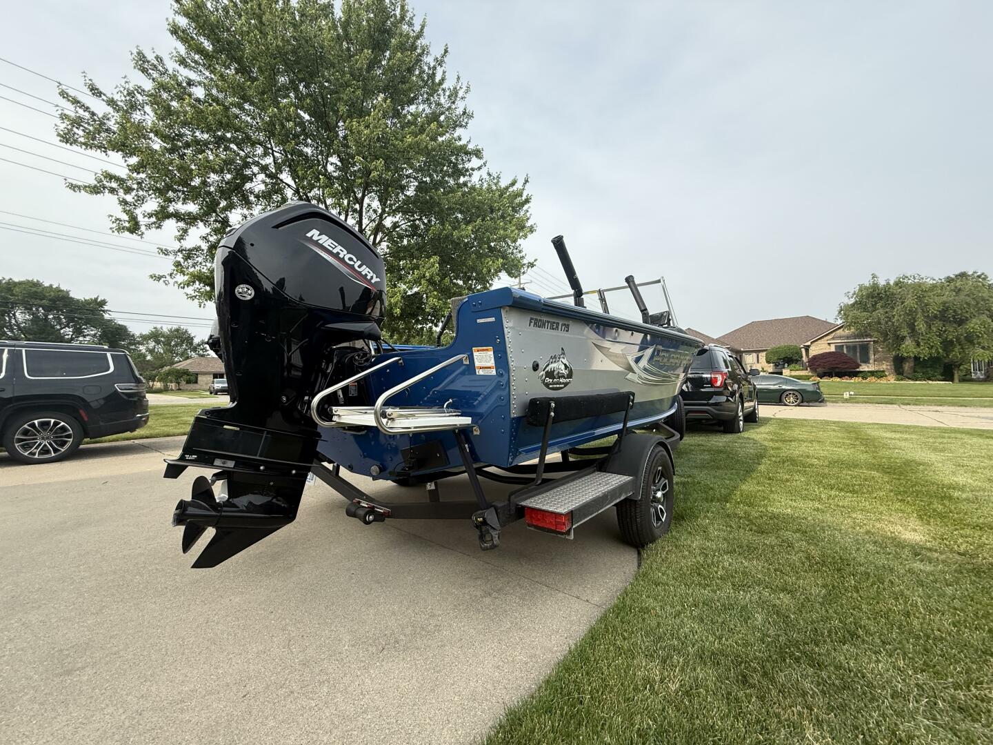 Slide: The Image of Polar Kraft Frontier FRV179WT 2023 - 5393261