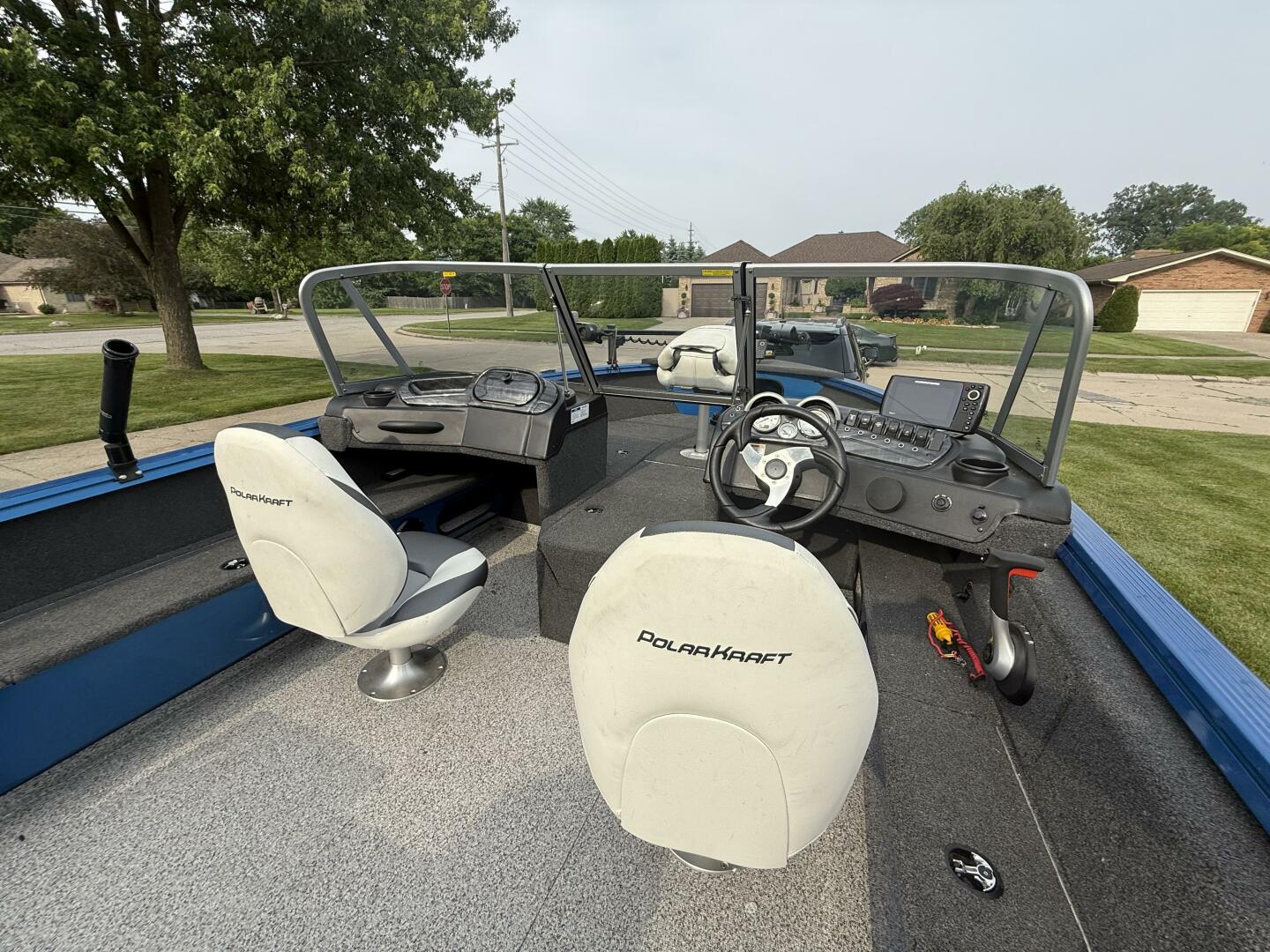 Slide: The Image of Polar Kraft Frontier FRV179WT 2023 - 5393270