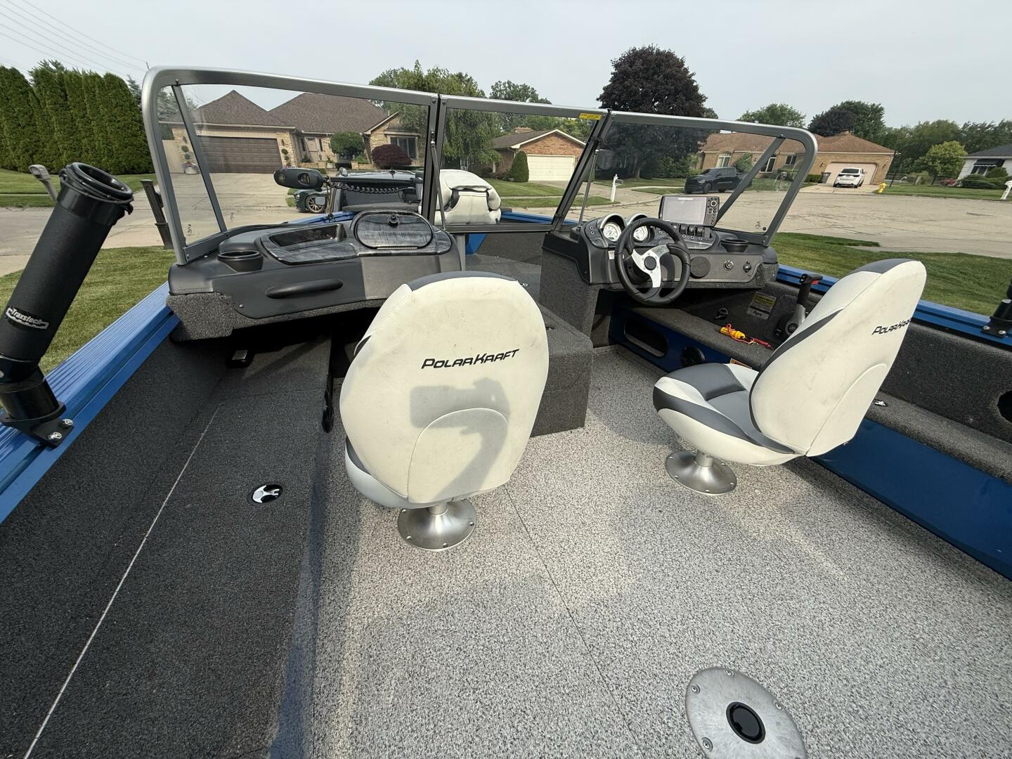 Slide: The Image of Polar Kraft Frontier FRV179WT 2023 - 5393273