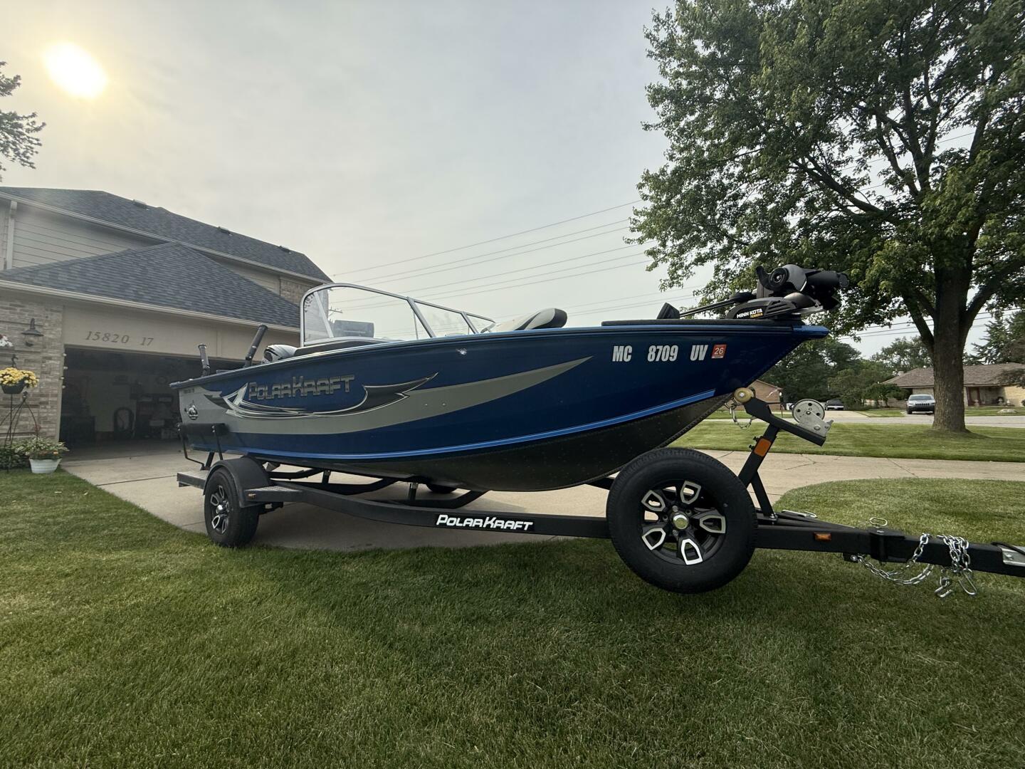 Slide: The Image of Polar Kraft Frontier FRV179WT 2023 - 5393448