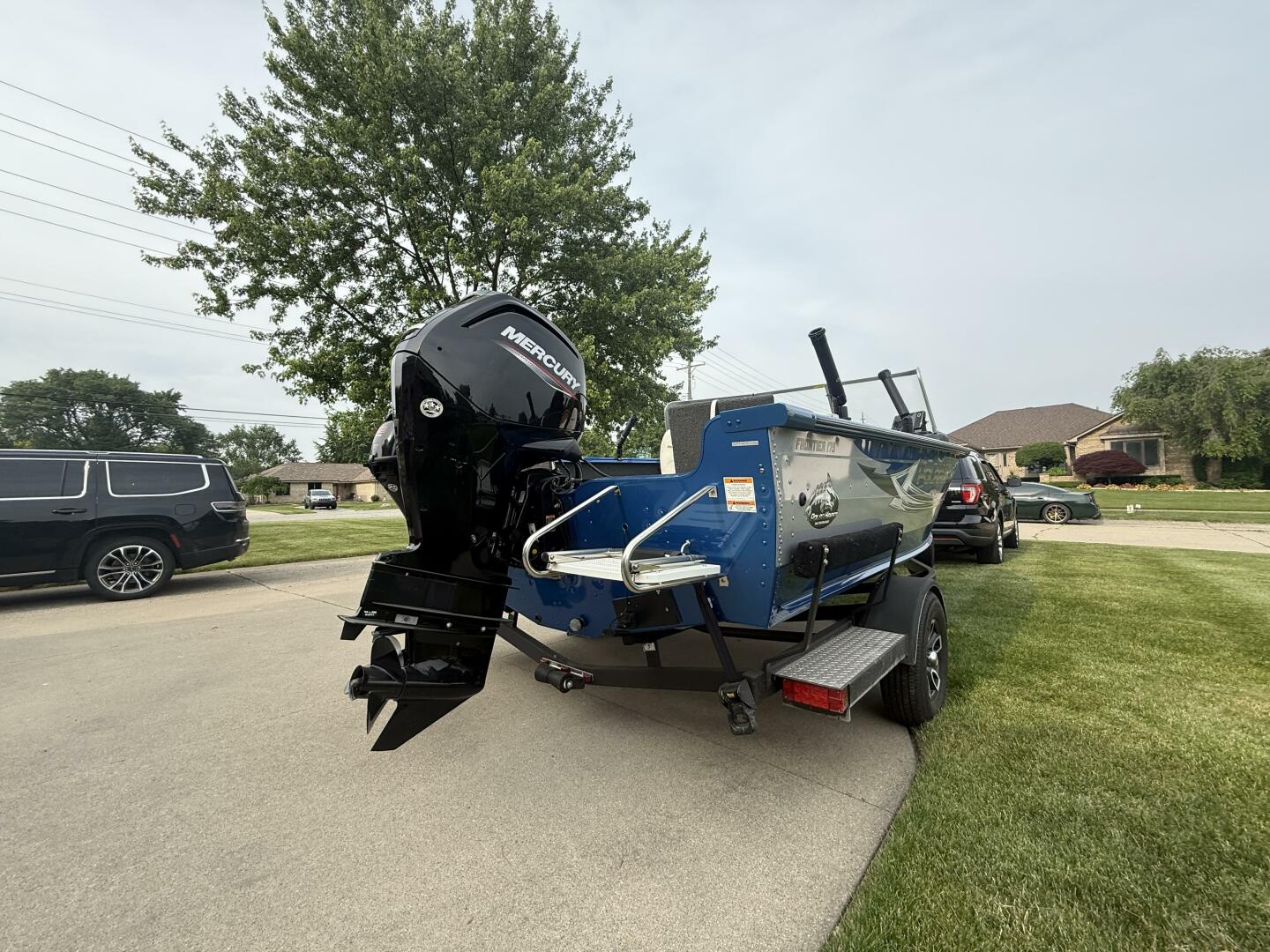 Slide: The Image of Polar Kraft Frontier FRV179WT 2023 - 5393449