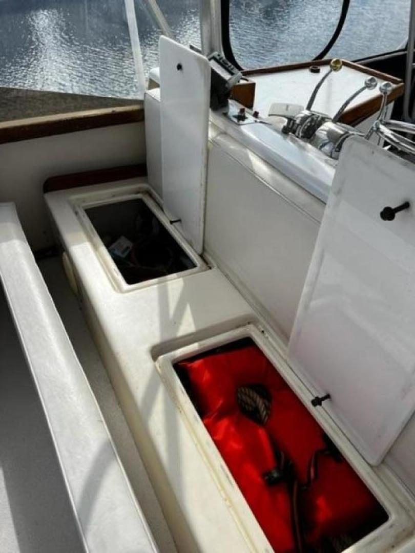 Slide: The Image of 1981 Post fwd. seat storage - 3496274