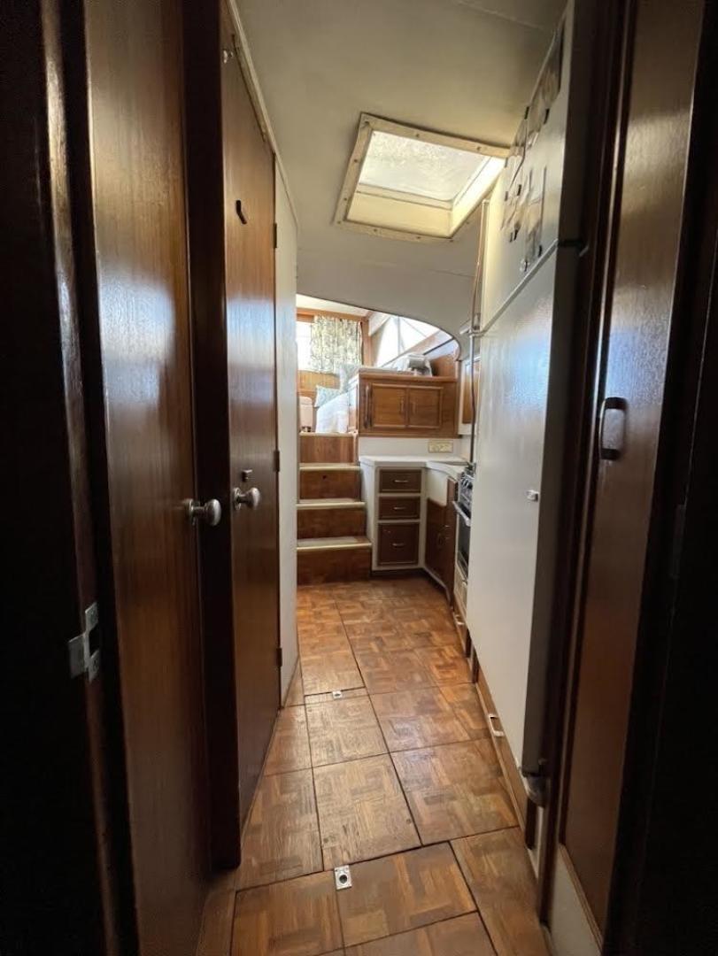 Slide: The Image of 1981 Post companionway looking aft - 3491731