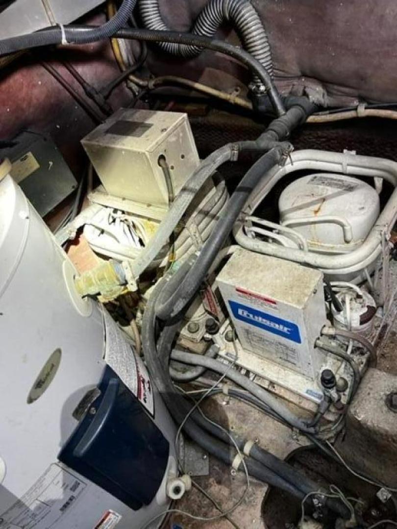 Slide: The Image of 1981 Post A/C units - 3496286