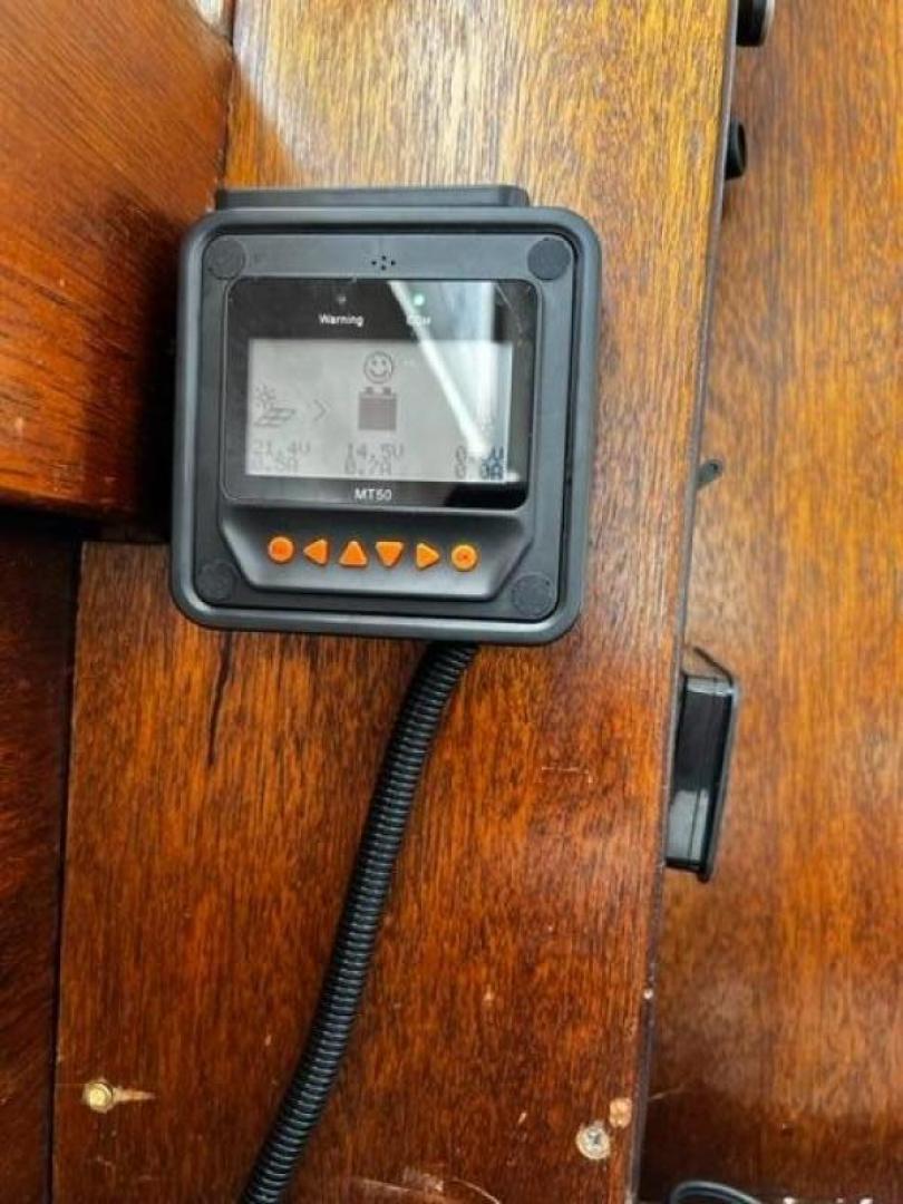 Slide: The Image of 1981 Post solar monitor - 3496280
