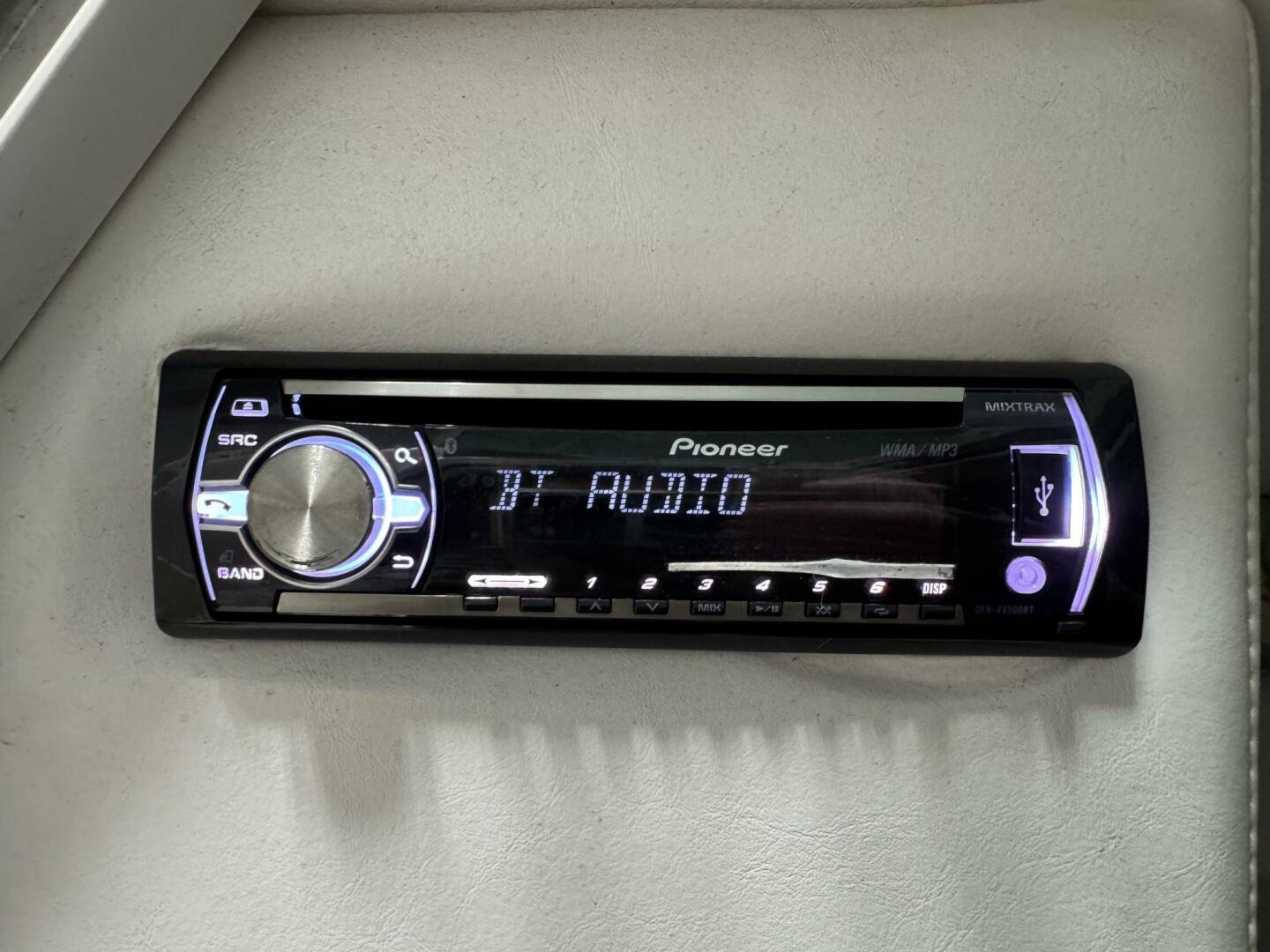 Slide: The Image of Powerquest 290 Enticer 2000 - 5178004