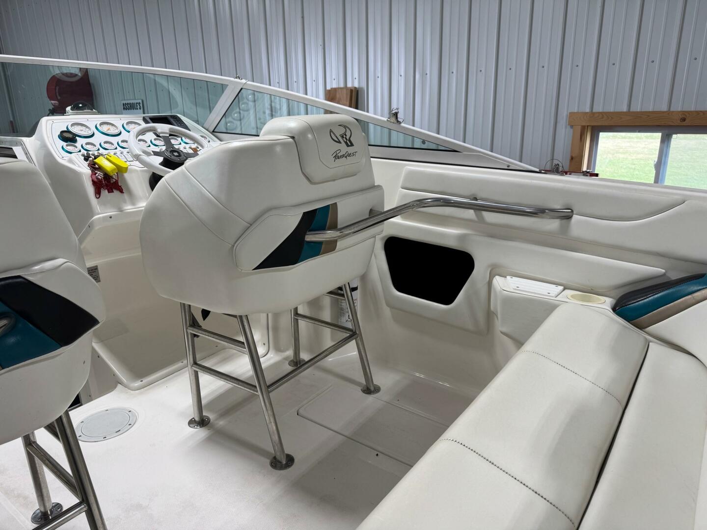 Slide: The Image of Powerquest 290 Enticer 2000 - 5178008