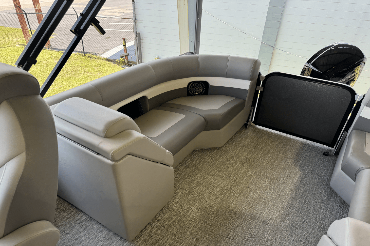 Slide: The Image of Premier 210 Sunsation 2024 - 9