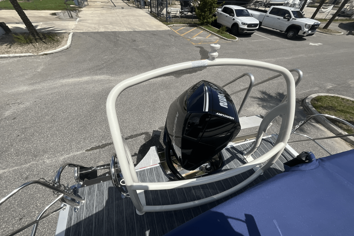 Slide: The Image of Premier 230 Solaris 2025 - 15