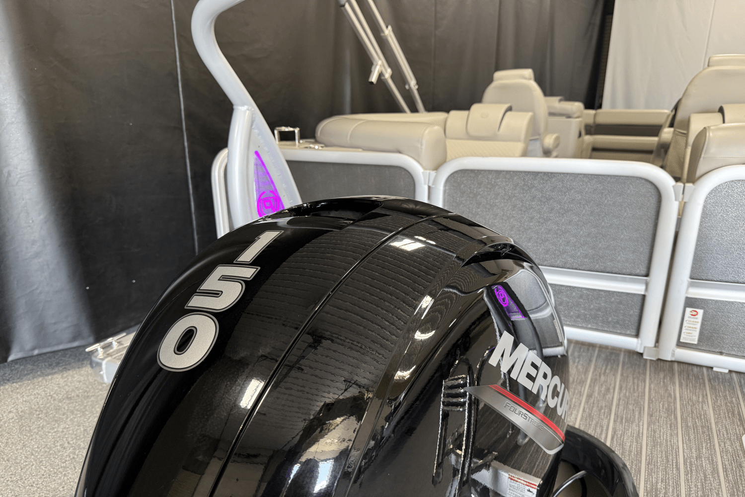 Slide: The Image of Premier 230 SUNSATION 2022 - 20
