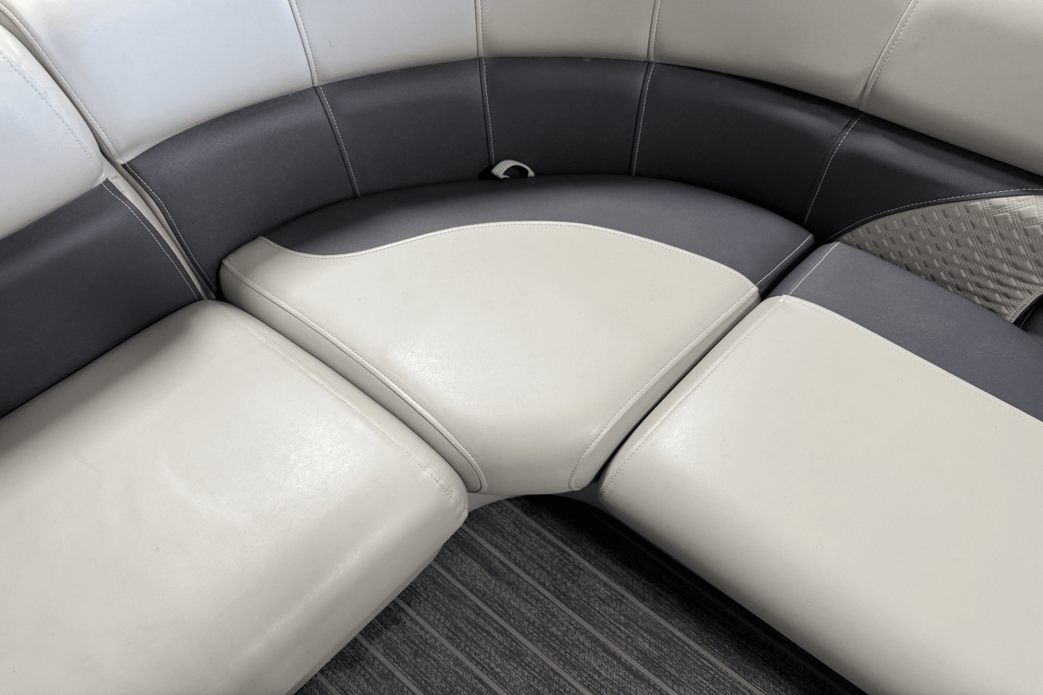 Slide: The Image of Premier 230 SUNSATION 2022 - 68