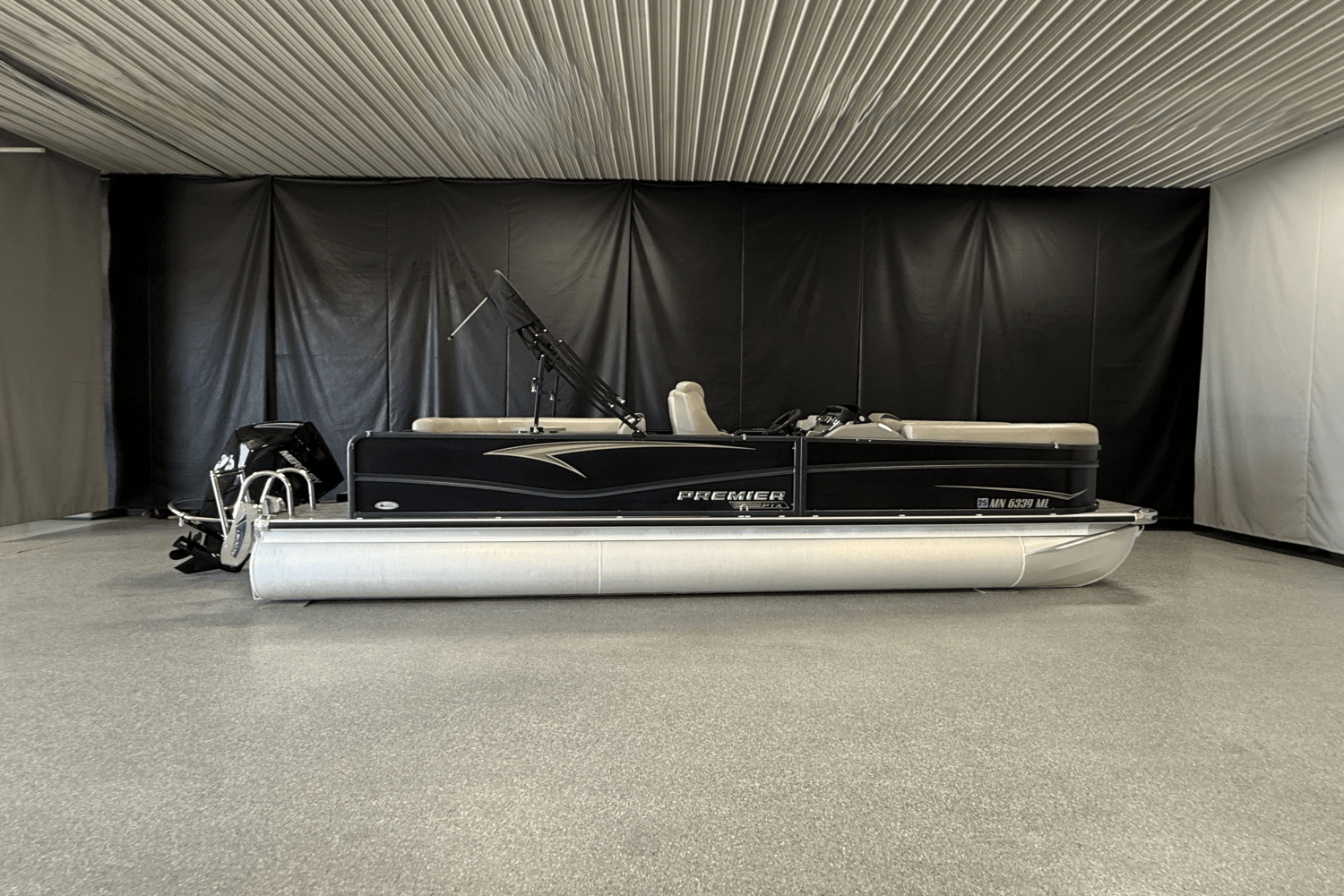 Slide: The Image of Premier 230 Sunsation 2024 - 0