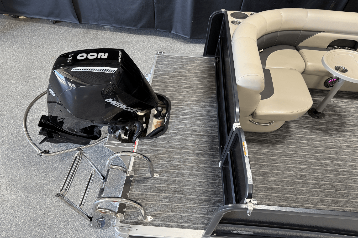 Slide: The Image of Premier 230 Sunsation 2024 - 10