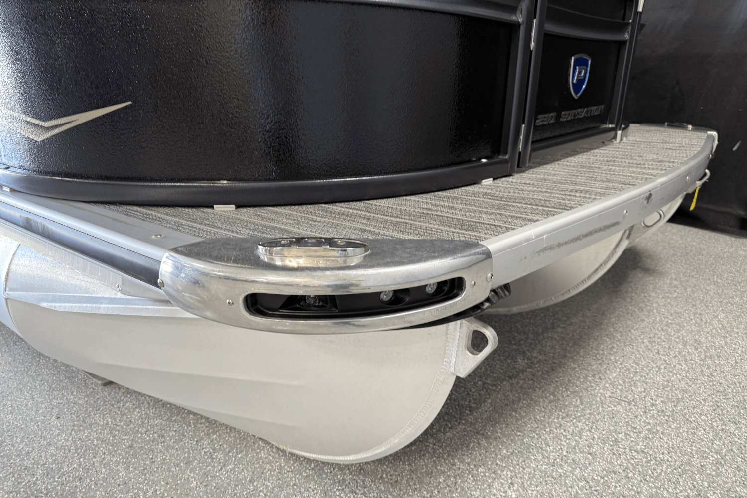 Slide: The Image of Premier 230 Sunsation 2024 - 12