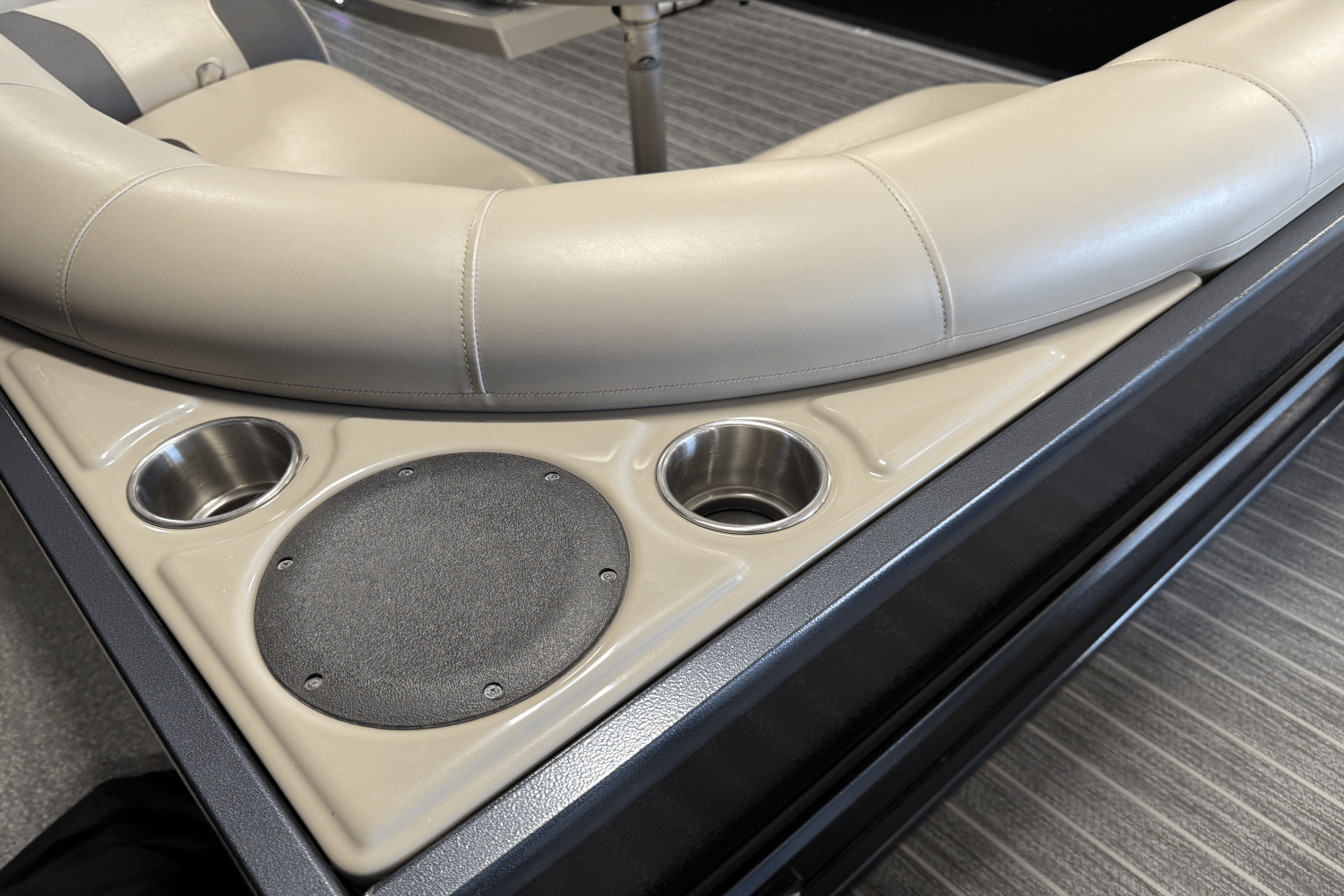 Slide: The Image of Premier 230 Sunsation 2024 - 24