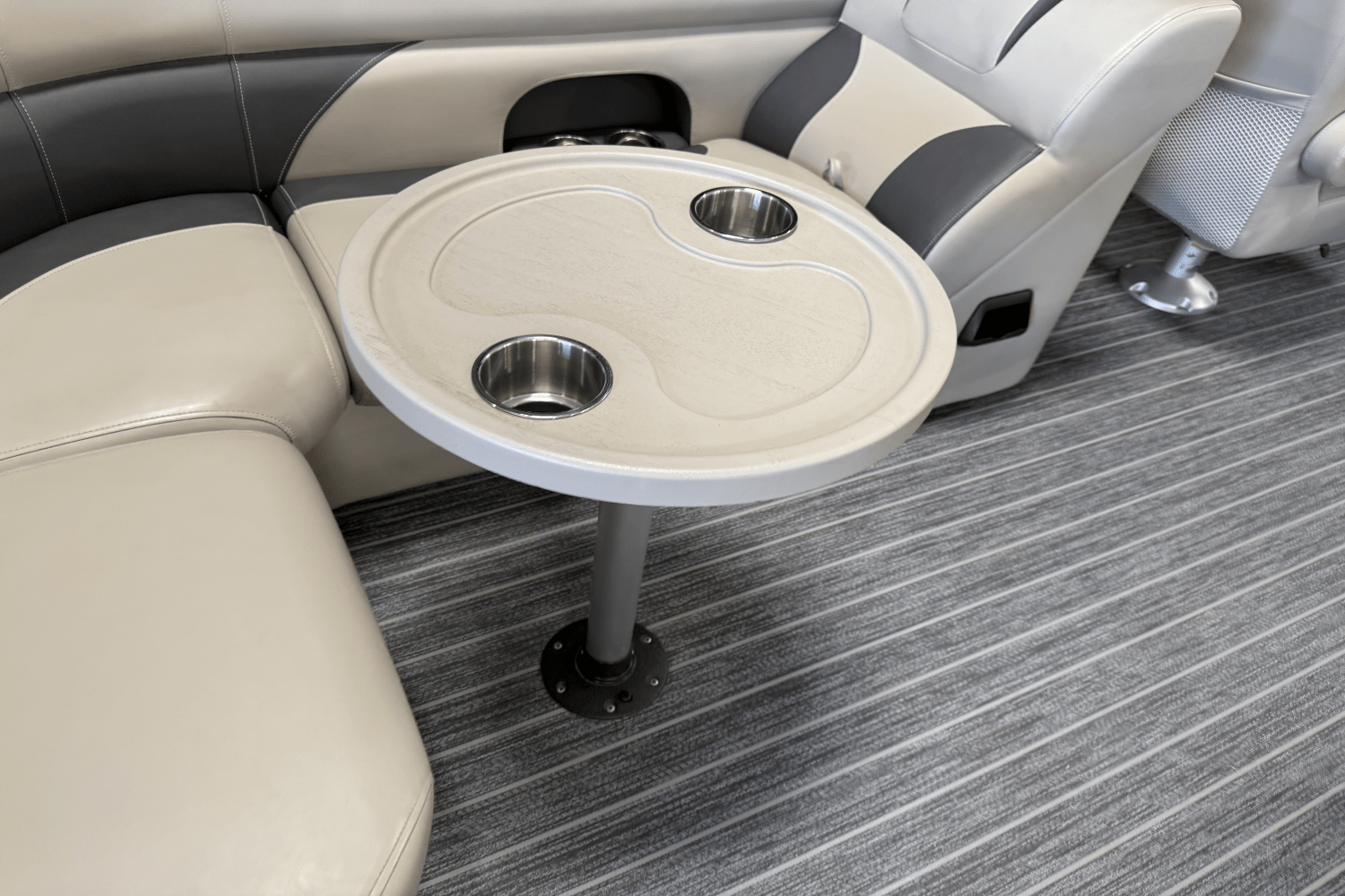 Slide: The Image of Premier 230 Sunsation 2024 - 28