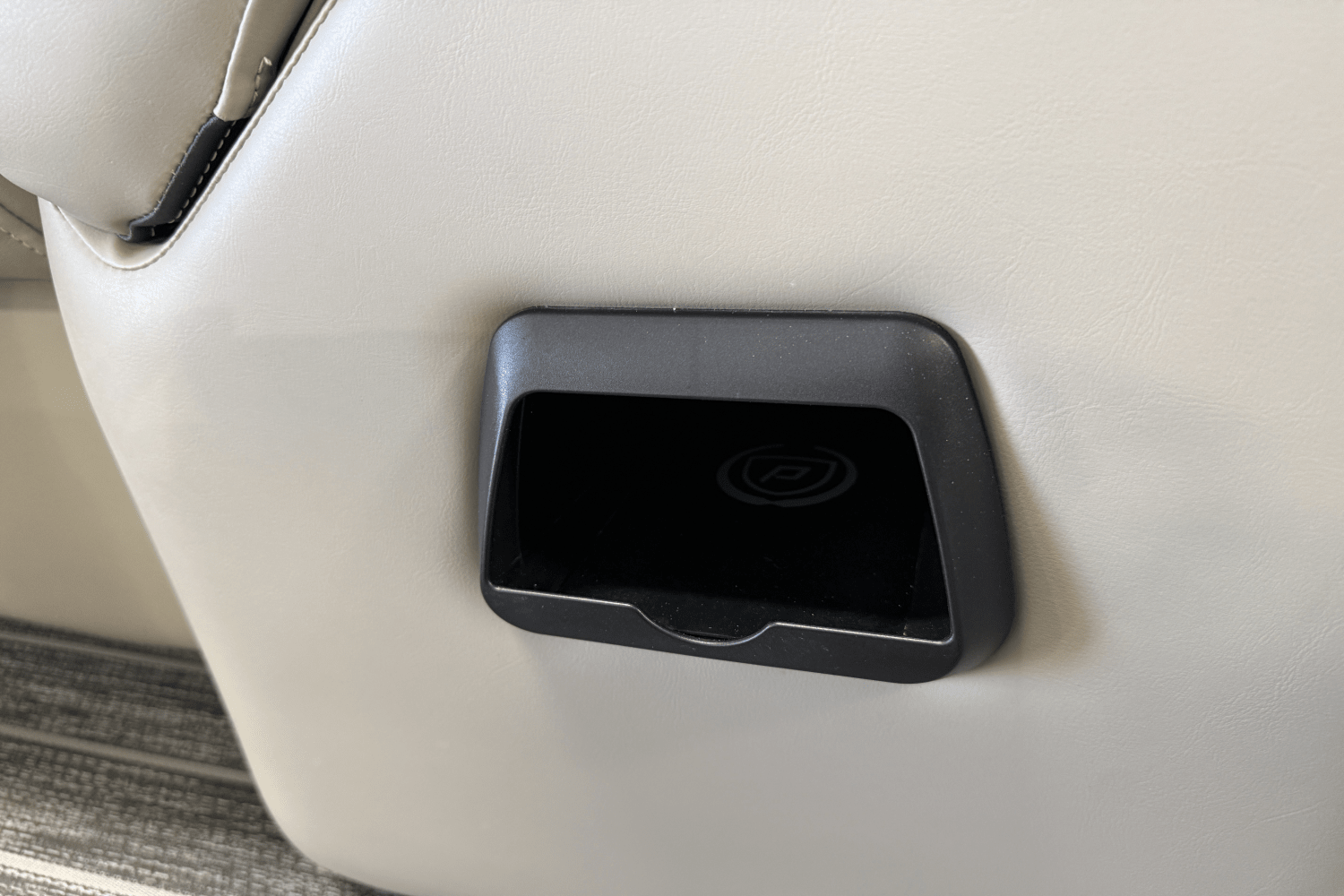 Slide: The Image of Premier 230 Sunsation 2024 - 38