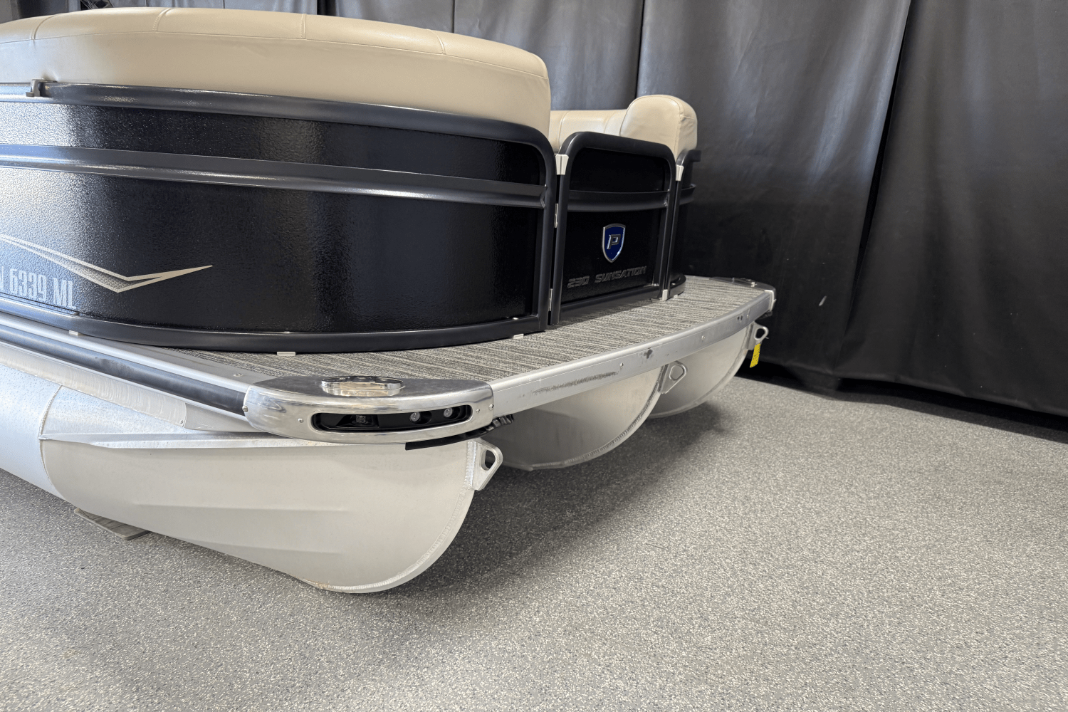 Slide: The Image of Premier 230 Sunsation 2024 - 4