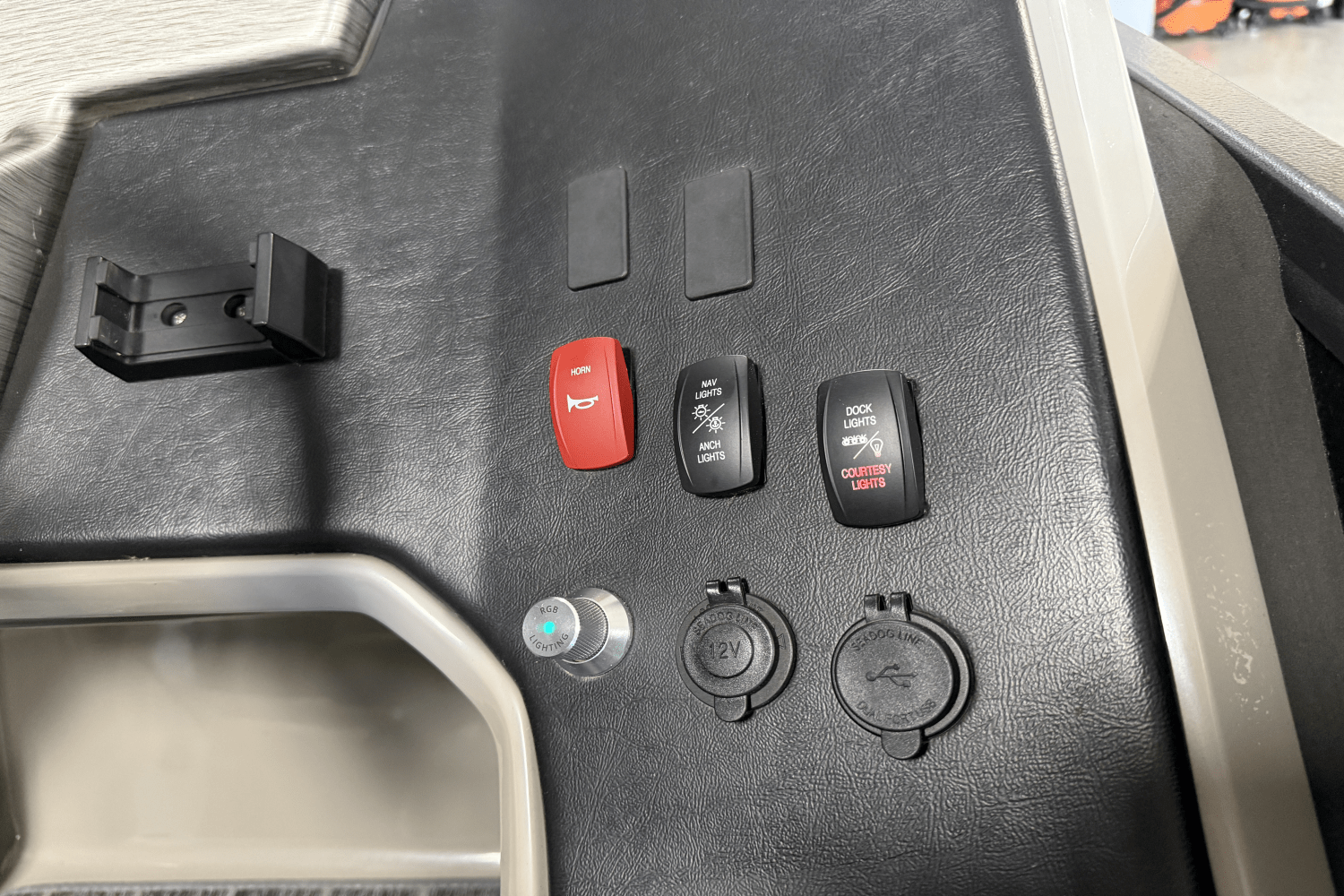 Slide: The Image of Premier 230 Sunsation 2024 - 59