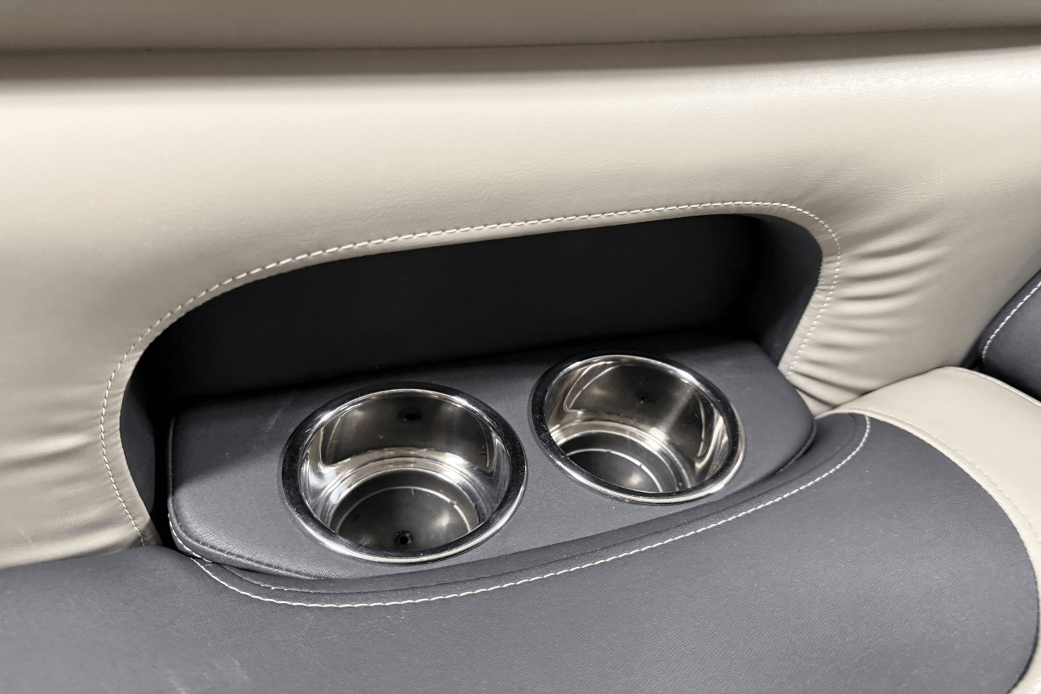 Slide: The Image of Premier 230 Sunsation 2024 - 65