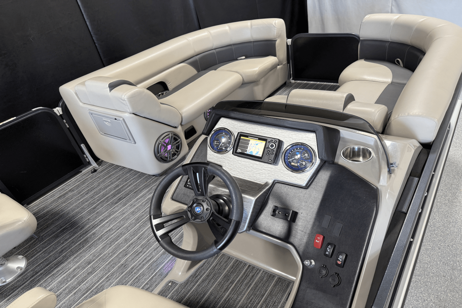 Slide: The Image of Premier 230 Sunsation 2024 - 7